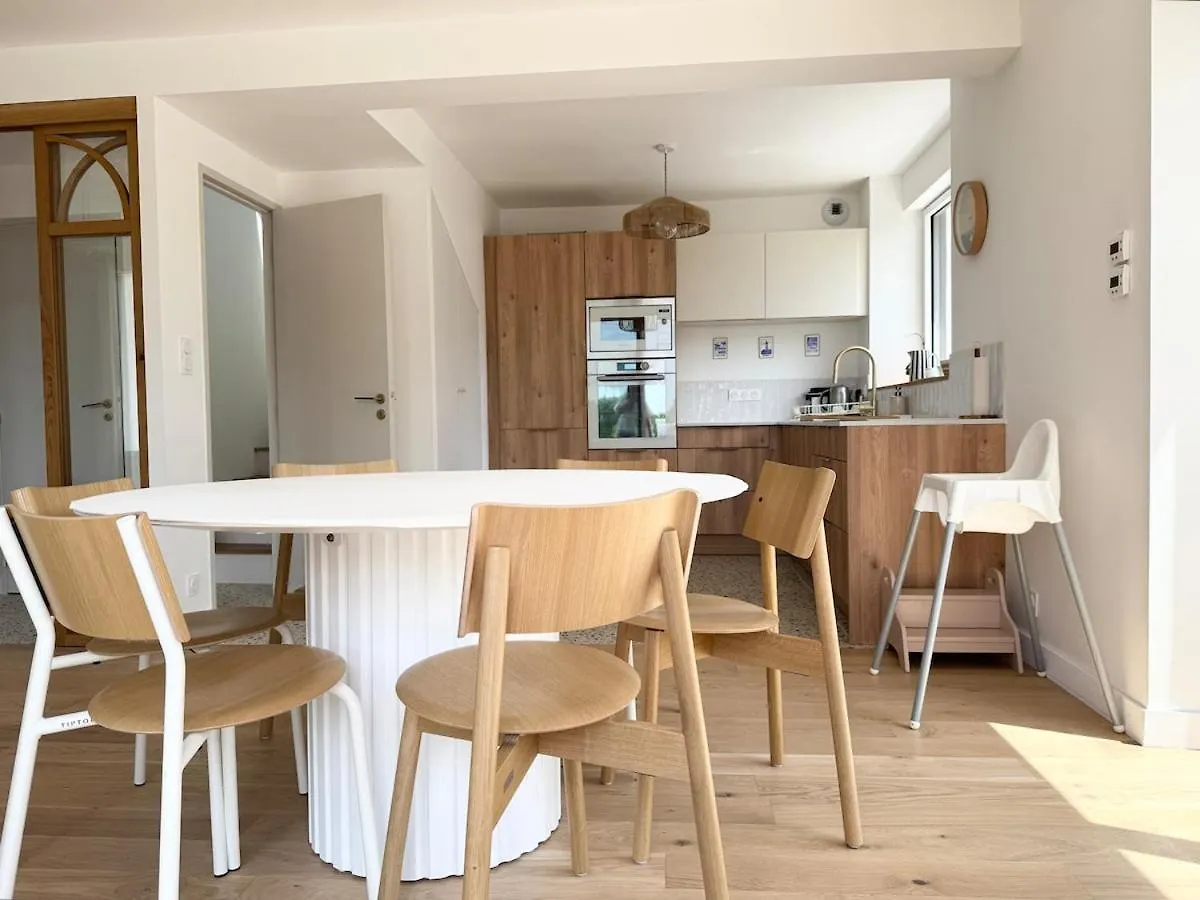 Maison Renovee, Sainte Marine A 100 M De La Plage Combrit 0*,  Fransa